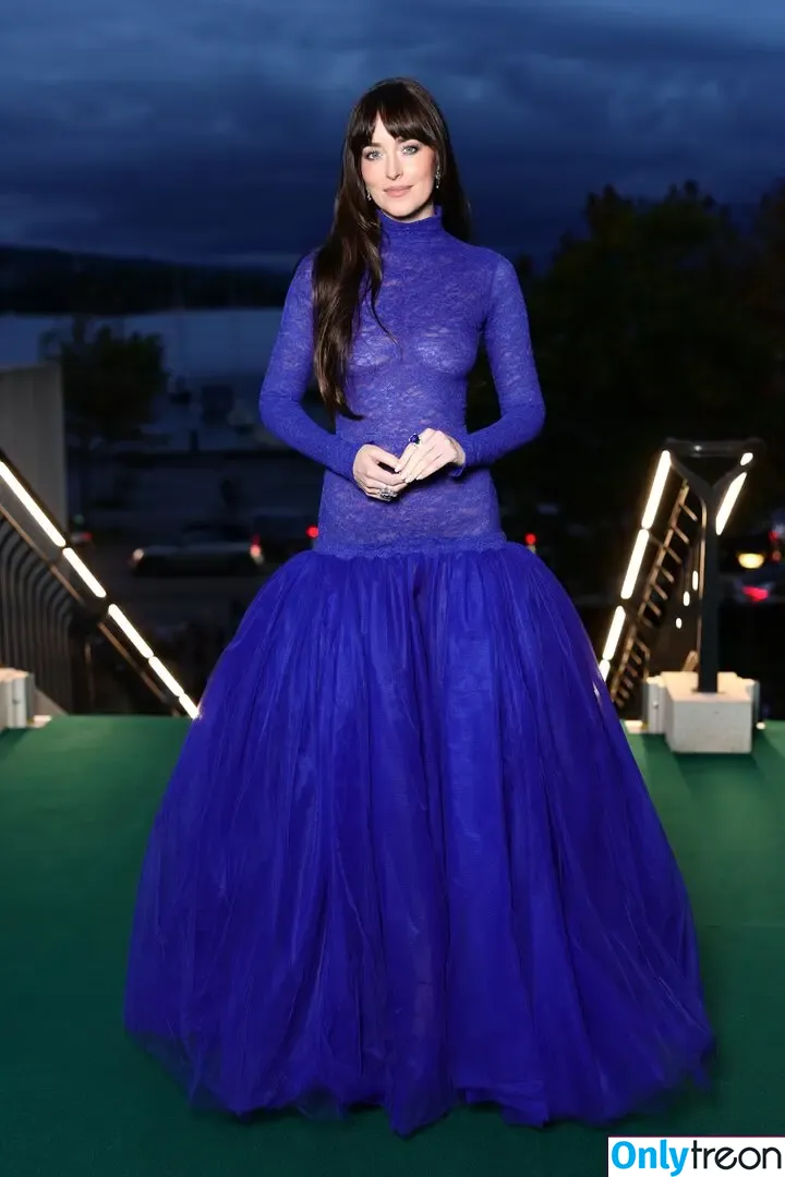 Dakota Johnson голая photo #1815 (dakotajohnson / isDakotaJohnson)