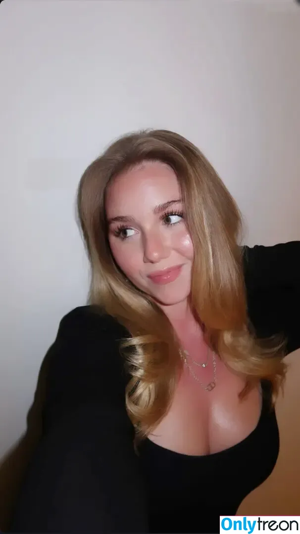 Dalia голая photo #0196 (Dalia)