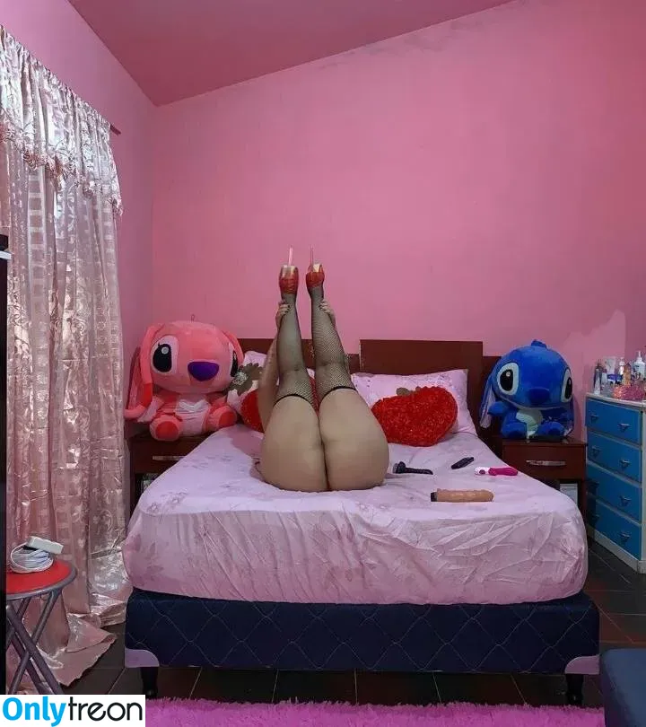 Dalma Vanesa Martínez nude photo #0006 (soydalmartinez)