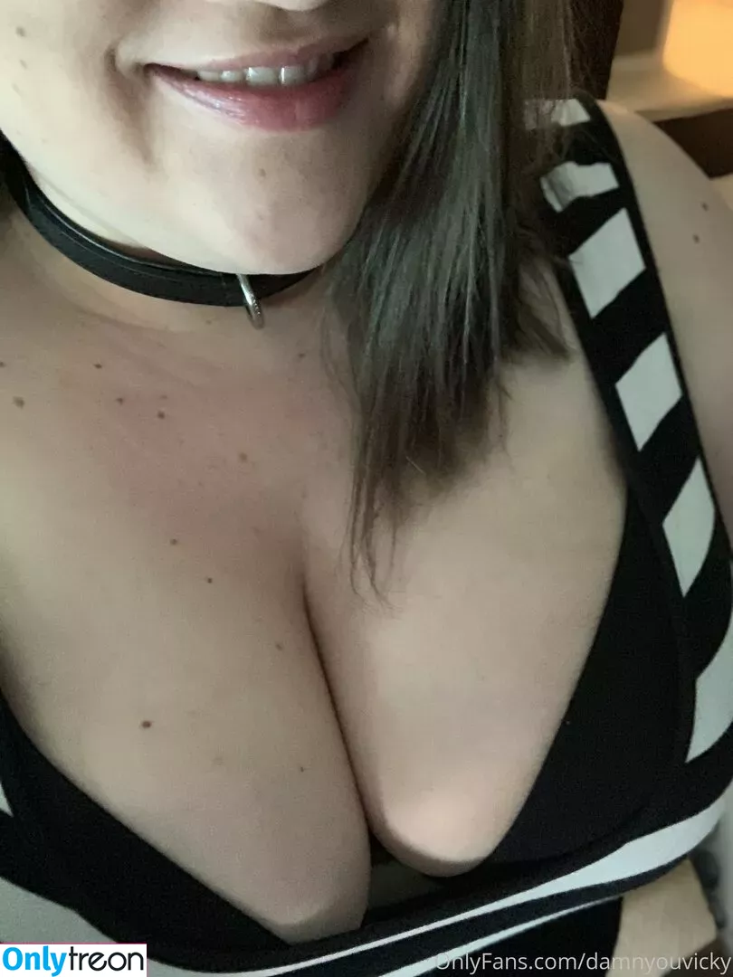 damnyouvicky голая photo #0003 (damnyouvicky)