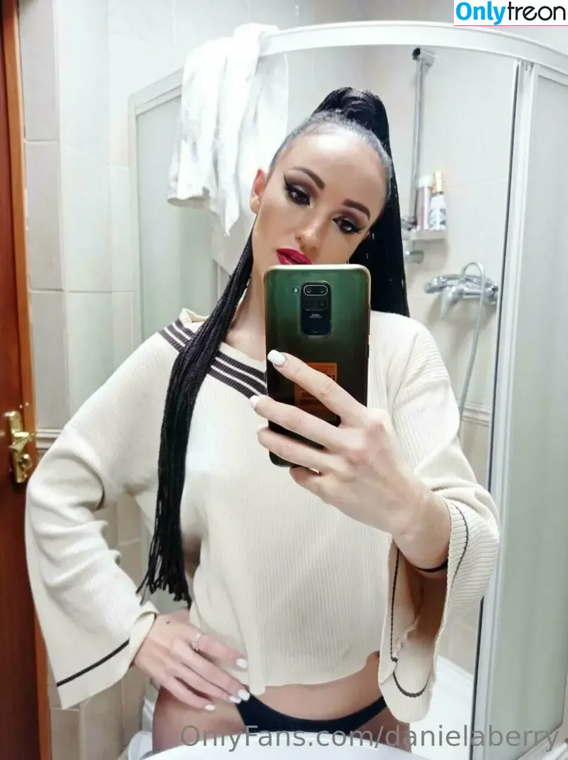 danaberry голая photo #0004 (danadberry)