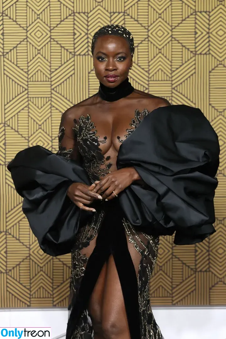 Danai Gurira голая photo #0031 (danaigurira)