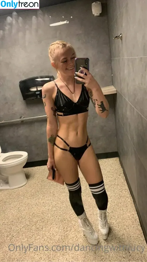 dancingwithlucy nude photo #0020 (reel)