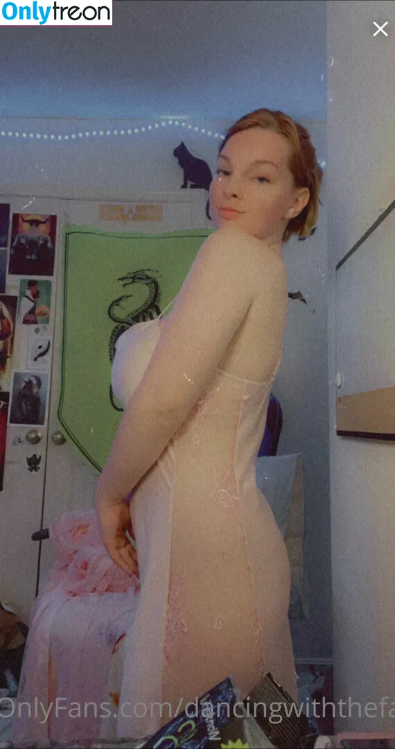 Dancingwiththefae nude photo #0039 (dancingwiththefaerie)