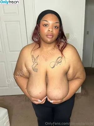 danekdanielle / idanekdanielle nude photo #0112