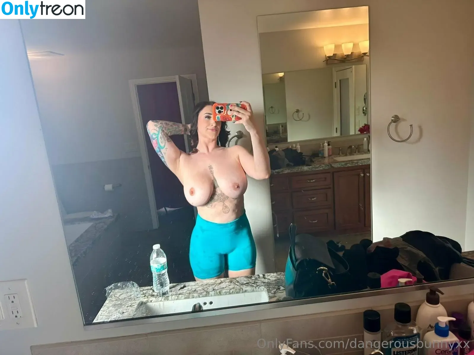 dangerousbunnyxx nude photo #0167 (patootiepeaches)