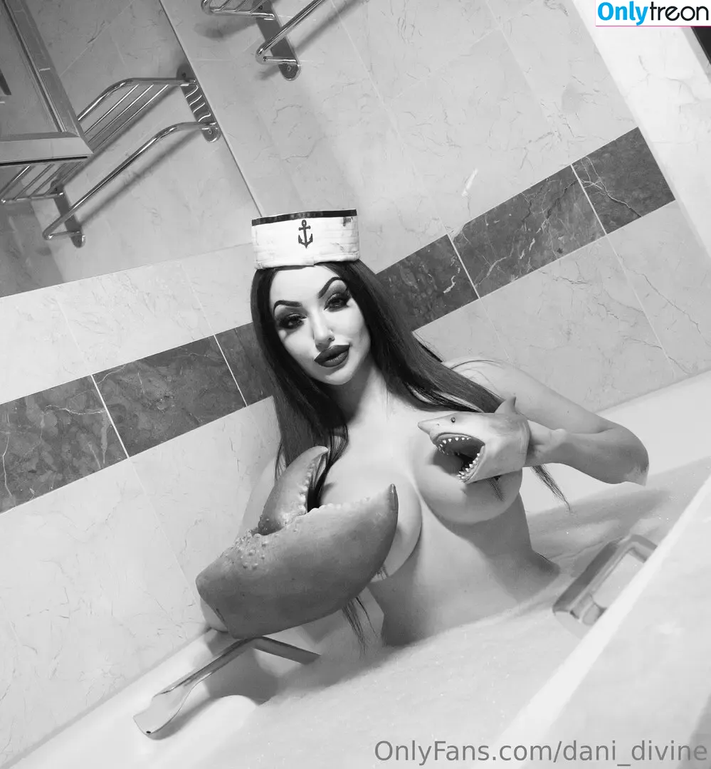 Dani Divine nude photo #0486 (dani_divine)