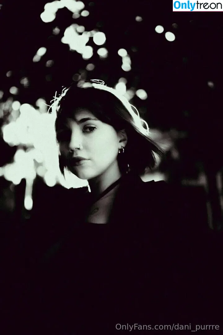 dani_purrre голая photo #0036 (dani_purda)