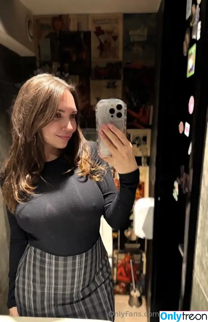 dani_purrre голая photo #0049 (dani_purda)