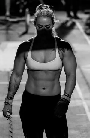 Dani Speegle / dellespeegle фото голая #0027