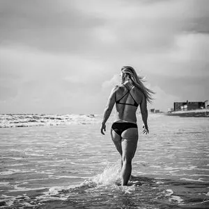 Dani Speegle / dellespeegle фото голая #0077