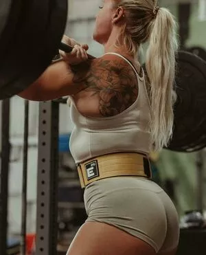 Dani Speegle / dellespeegle фото голая #0211
