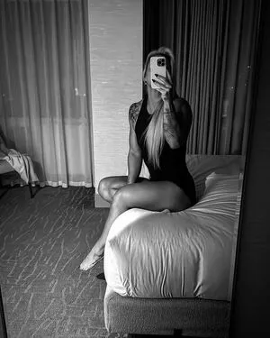 Dani Speegle / dellespeegle фото голая #0249