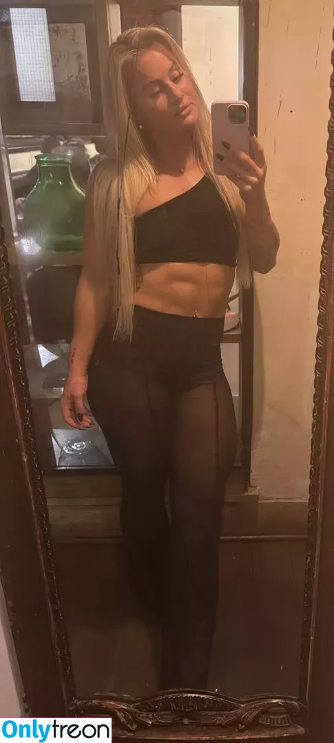 Dani Speegle голая photo #0228 (dellespeegle)
