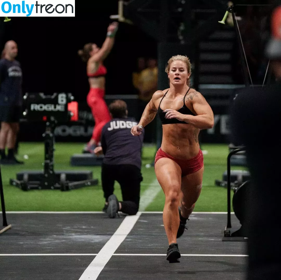 Dani Speegle голая photo #0295 (dellespeegle)