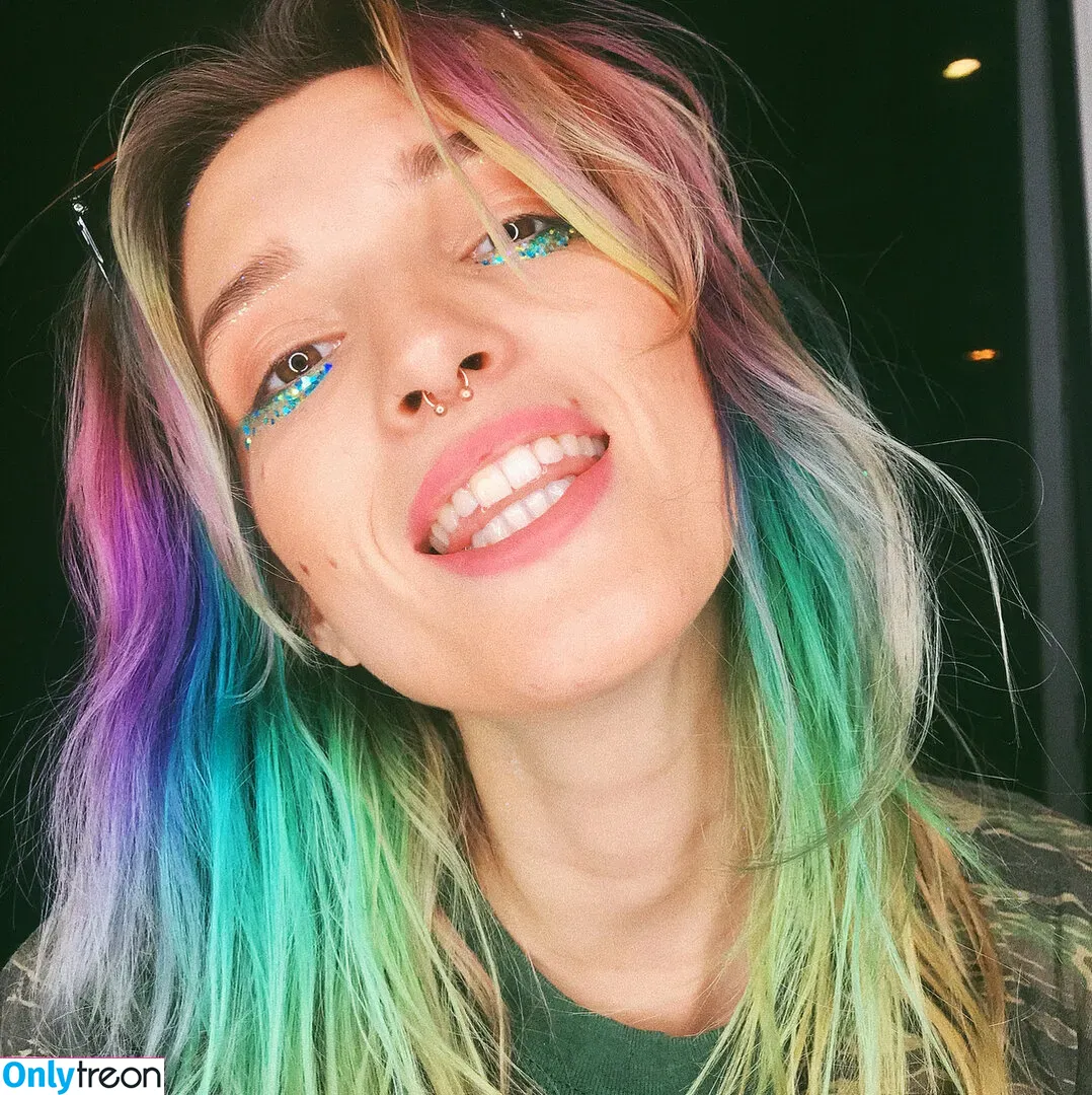 Dani Thorne голая photo #0075 (dani_thorne / kailithorne)