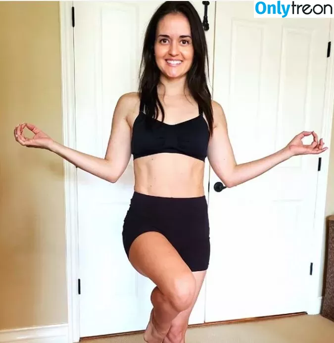 Danica McKellar nude photo #0011 (danicamckellar)