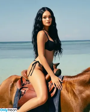 Danica Ontengco / danicaontengco nude photo #0017