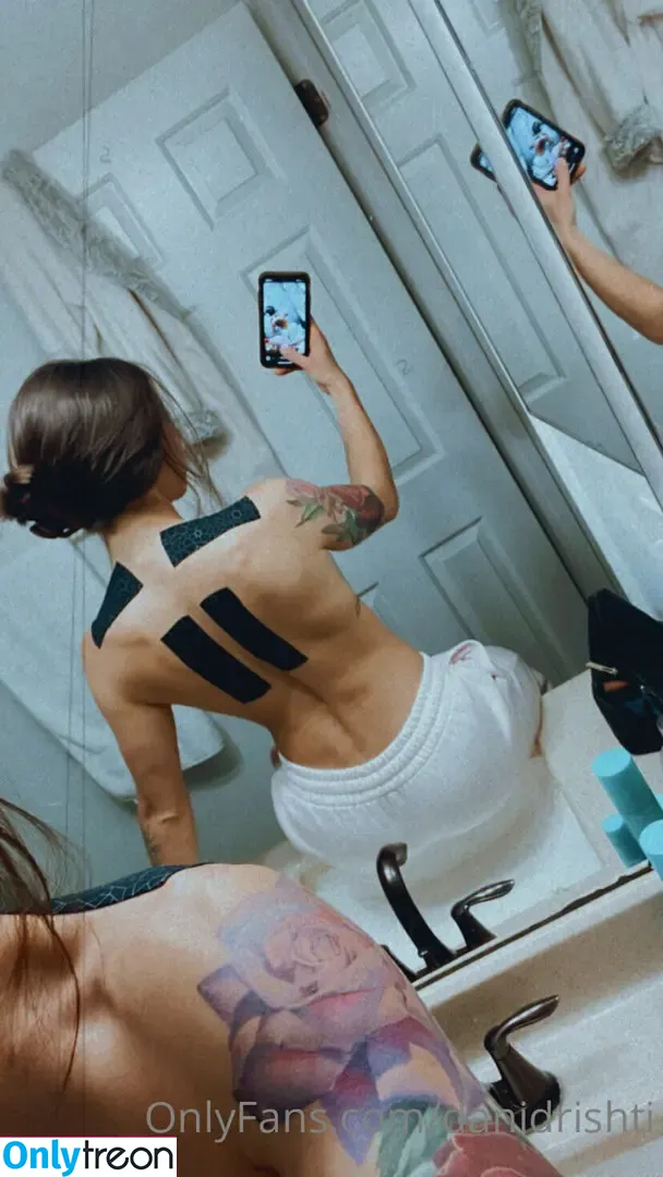 danidrishti голая photo #0056 (dellaine_yoga)