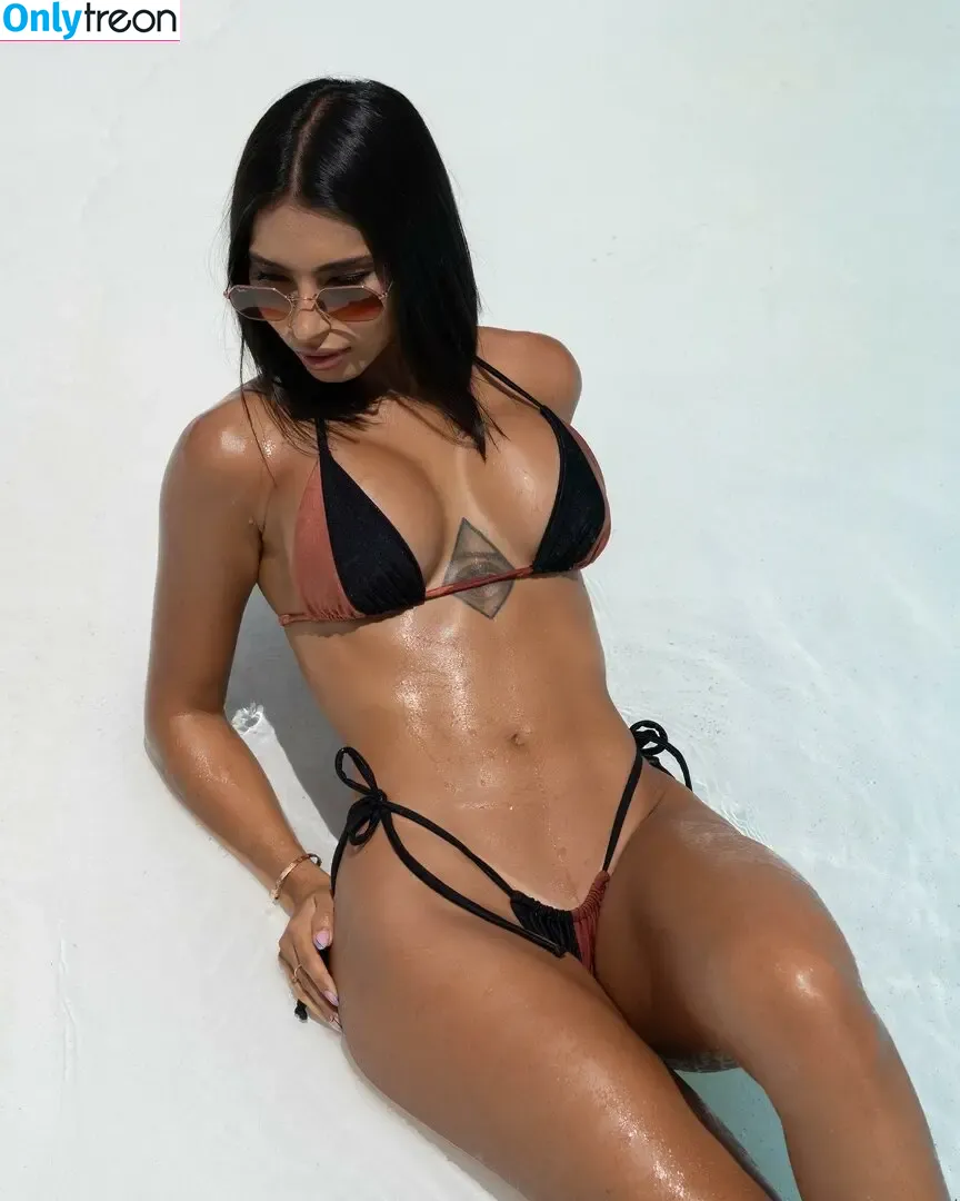 Daniela Antury nude photo #0238 (Danielaantury / daniela_antury / danielaantury_)