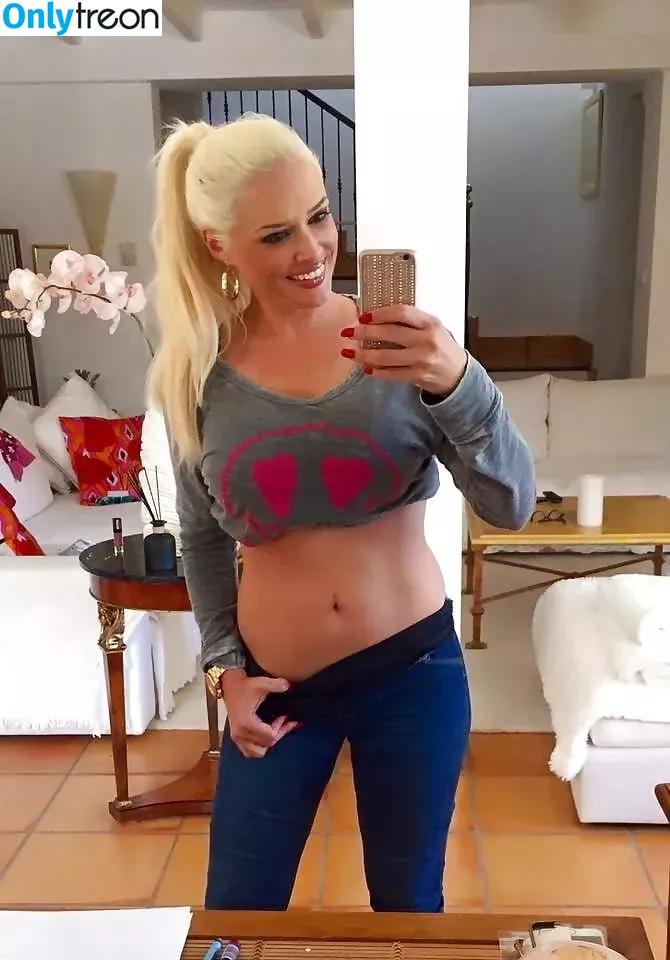 Daniela Katzenberger nude photo #0073 (danielakatzenberger)