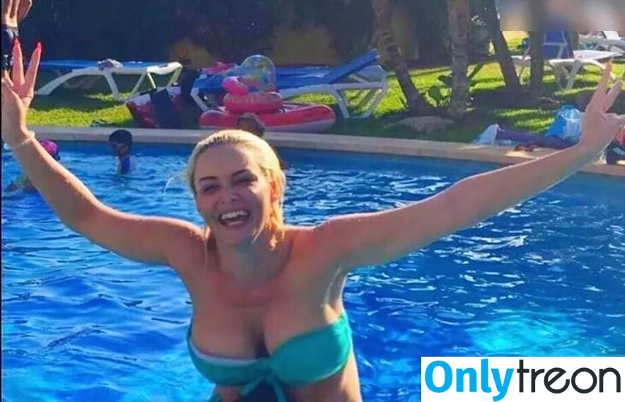 Daniela Katzenberger nude photo #0146 (danielakatzenberger)