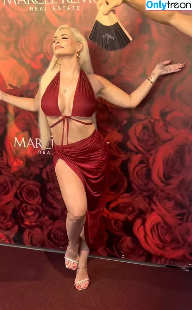 Daniela Katzenberger nude photo #0358 (danielakatzenberger)