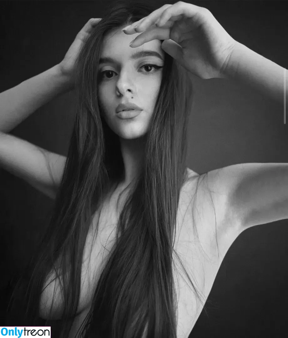 Daniela Raducu nude photo #0012 (raducudaniela / raducudaniela__)