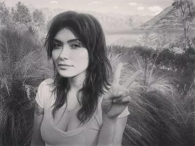 Daniella Pineda / notdaniellapineda фото голая #0105