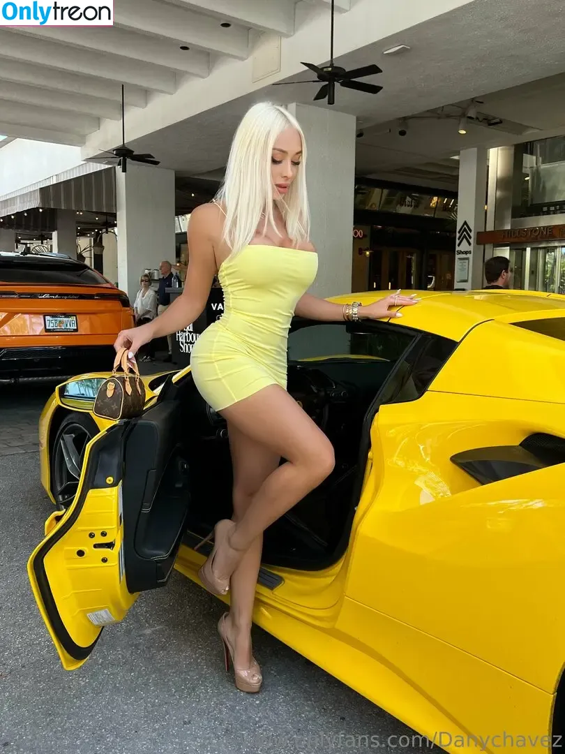 daniellachavez nude photo #0025 (daniellachavez)