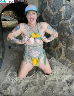 Danielle Colby / DanielleColby / daniellecolbyamericanpicker фото голая #1052