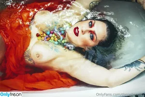 Danielle Colby / DanielleColby / daniellecolbyamericanpicker фото голая #1190
