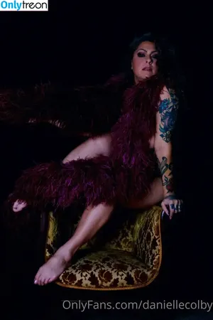 Danielle Colby / DanielleColby / daniellecolbyamericanpicker фото голая #1269