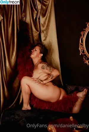 Danielle Colby / DanielleColby / daniellecolbyamericanpicker фото голая #1309