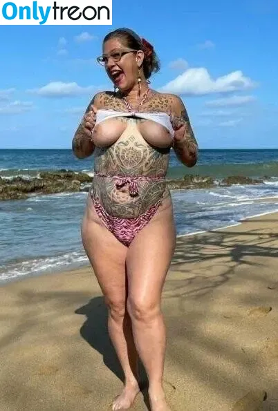 Danielle Colby nude photo #1594 (DanielleColby / daniellecolbyamericanpicker)