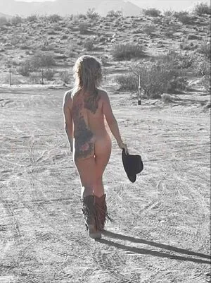 Danielle Harris / halloweengal / horrorgal nude photo #0023