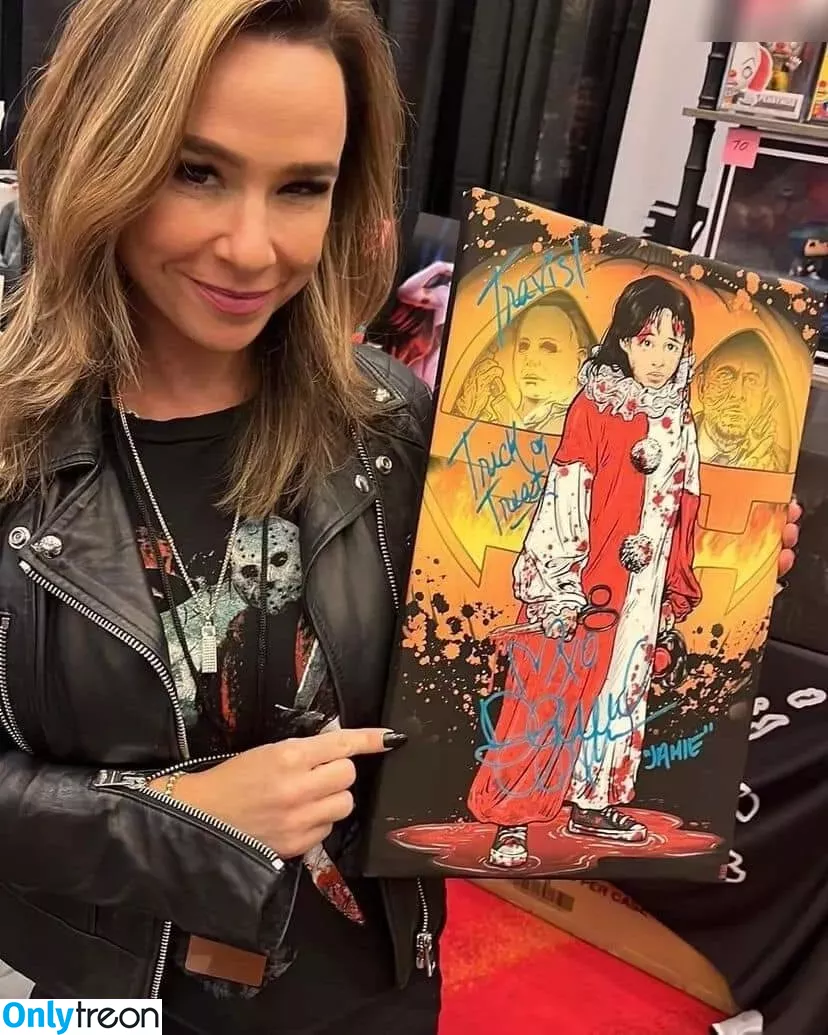 Danielle Harris голая photo #0195 (halloweengal / horrorgal)