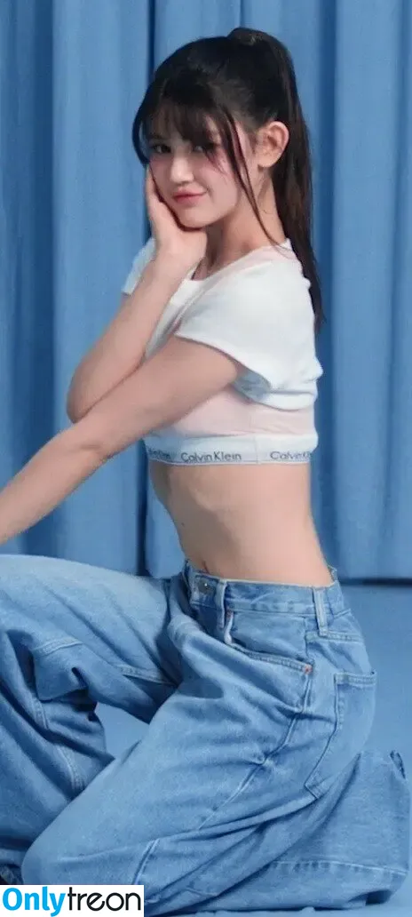 Danielle Marsh nude photo #0025 (DanielleJeans / NewJeans_twt / newjeans_official)
