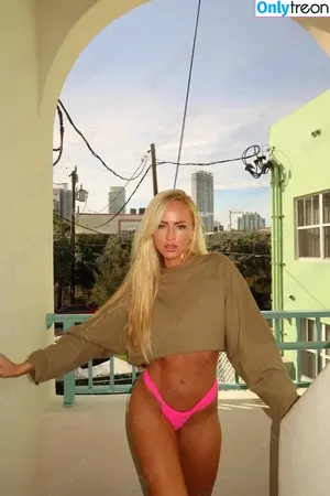 Danielle Moinet / DanielleMoinet / Summer Rae nude photo #0529