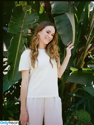 Danielle Panabaker / dpanabaker nude photo #0178