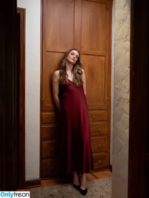 Danielle Panabaker / dpanabaker фото голая #0199