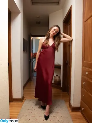 Danielle Panabaker / dpanabaker фото голая #0200