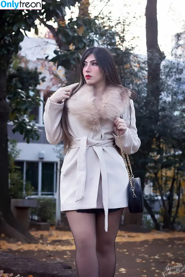 Danielle Vedovelli голая photo #0343 (Danievedo)