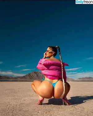 Danii Banks / danii.banks / daniibanks / daniibanks_ фото голая #0089