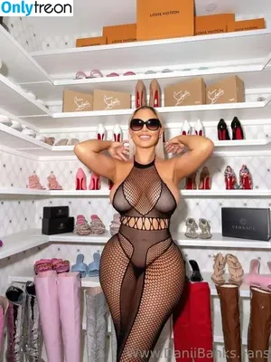 Danii Banks / danii.banks / daniibanks / daniibanks_ фото голая #0202