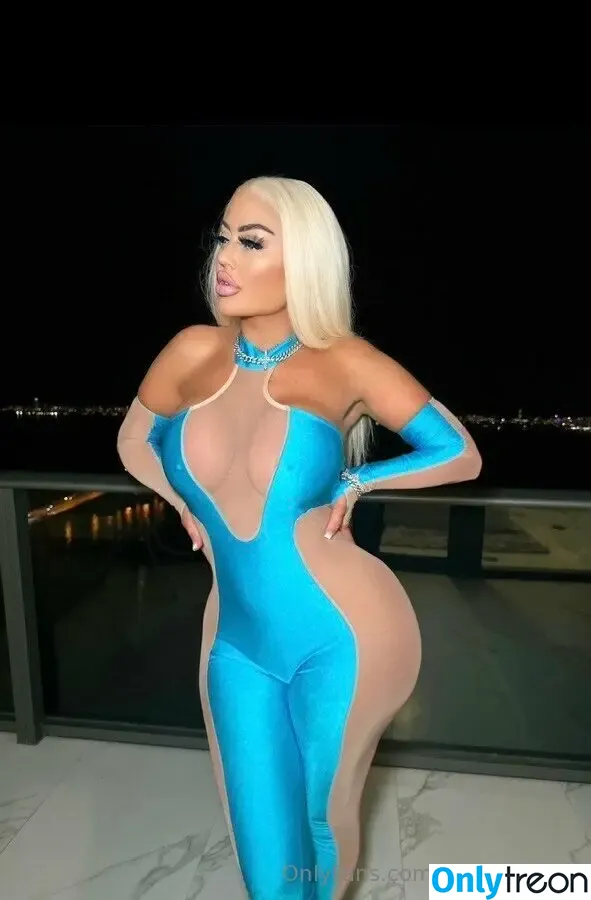 Danii Banks nude photo #0288 (danii.banks / daniibanks / daniibanks_)