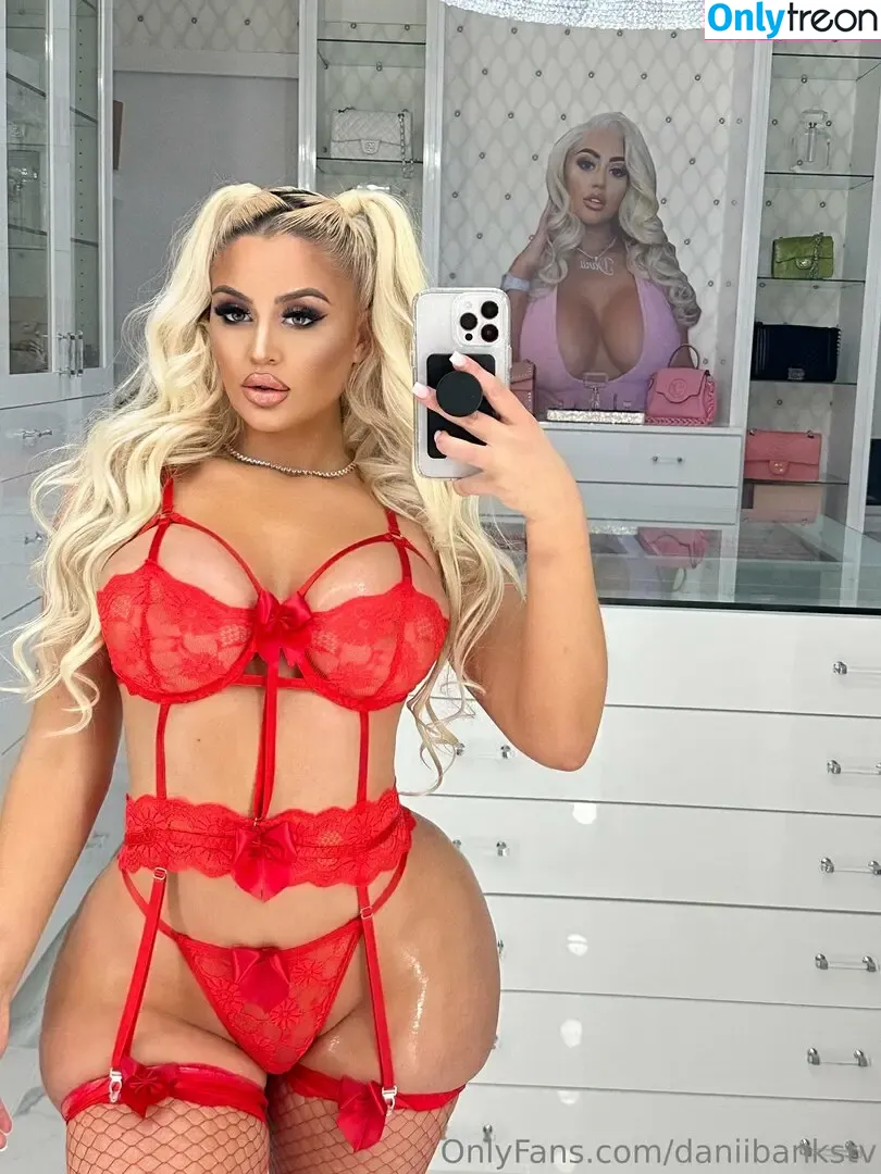 Danii Banks nude photo #0293 (danii.banks / daniibanks / daniibanks_)