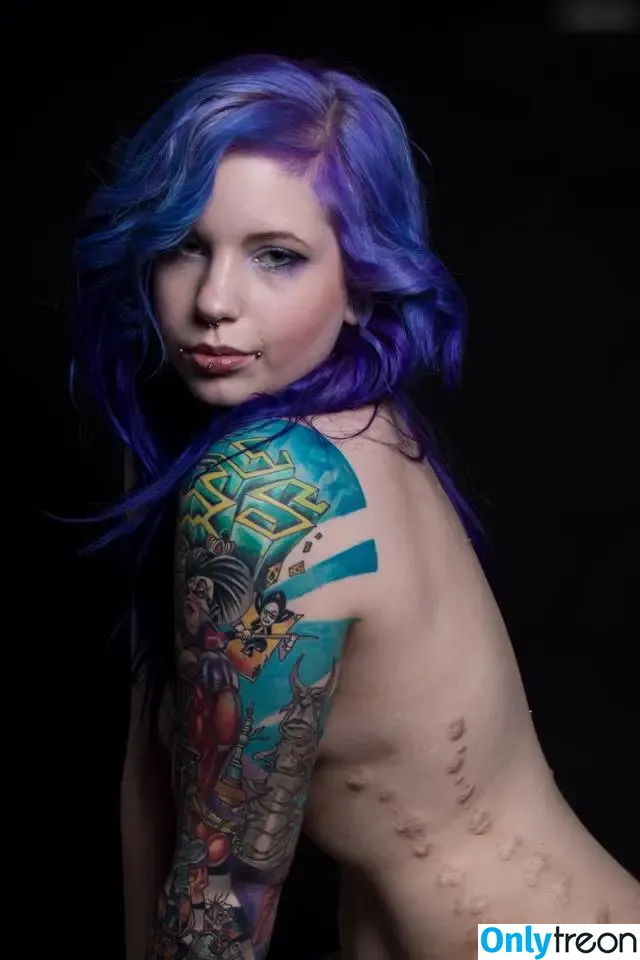 Danii.Cupcake nude photo #0019 (Danii.Cupcake)