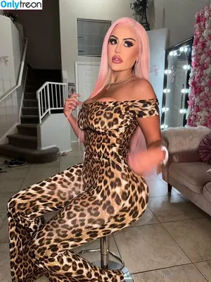 daniibanksvip / itsdaniibanks nude photo #0036