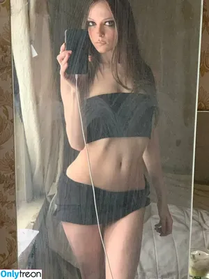 DankaTheTraveller / ftshsm nude photo #0015